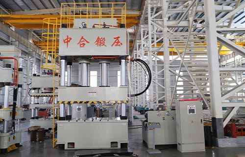 中合500噸三梁四柱液壓機(jī)多少錢(qián)？